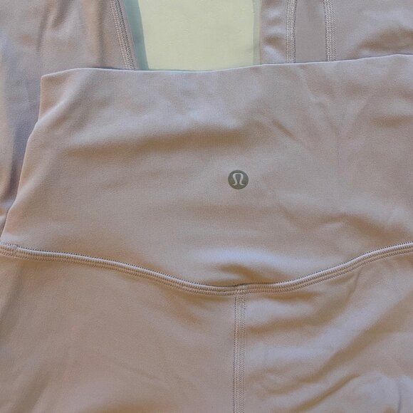 Lululemon Align lavender leggings - Size 4 - Picture 1 of 3